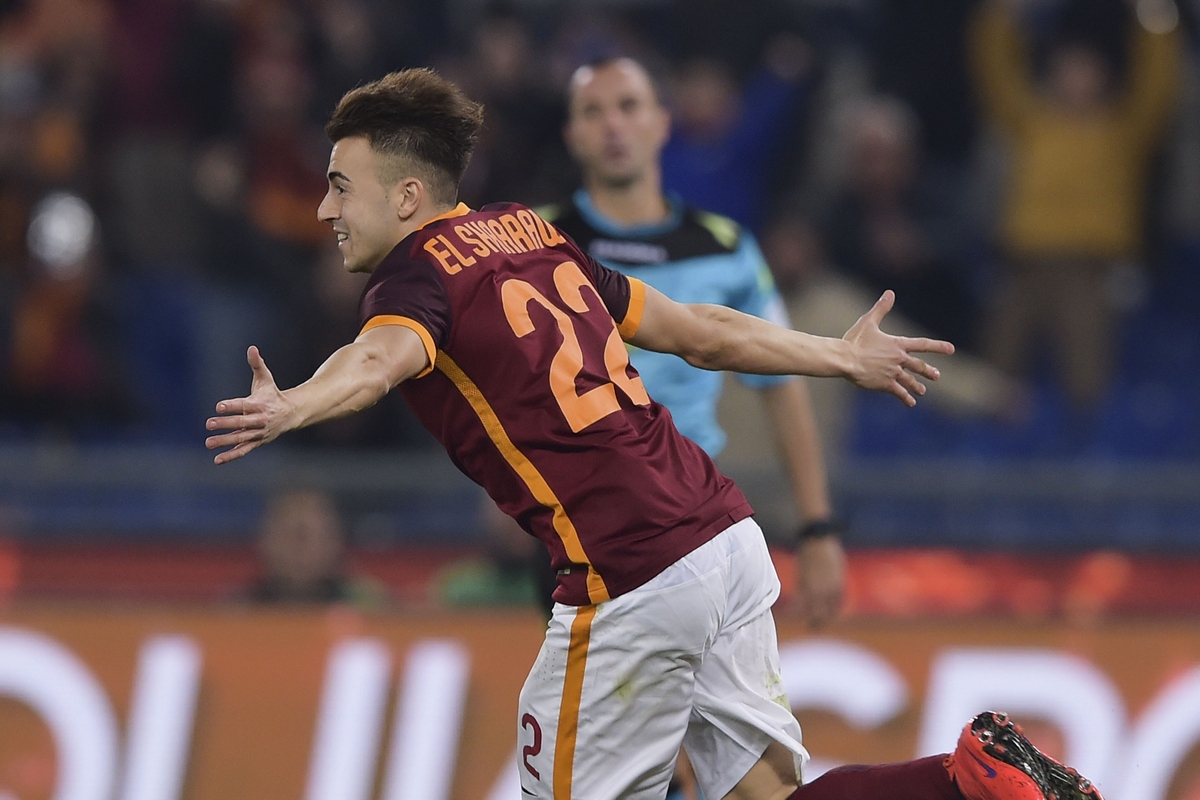ROME, ITALY - JANUARY 30:  AS Roma player Stephan El Shaarawy celebrates the goal during the Serie A match between AS Roma and Frosinone Calcio at Stadio Olimpico on January 30, 2016 in Rome, Italy.  (Photo by Luciano Rossi/AS Roma via Getty Images)